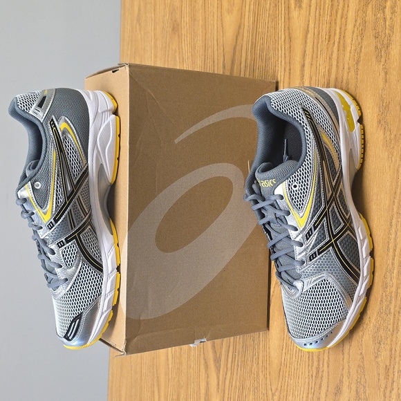 Asics Gel DS Trainer 14 White/Tai-Chi Yellow Men's Size 13 1203A607-101 NEW